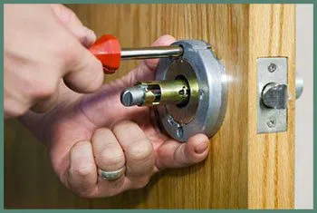 Baldwin Locksmith Store Southfield, MI 248-531-8391 - Locks-Replace